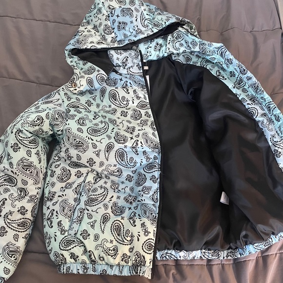 Pacsun Jackets \u0026 Coats | Pacsun Bandana Puffer Jacket | Color: Blue | Size: S | Dannychop's Closet